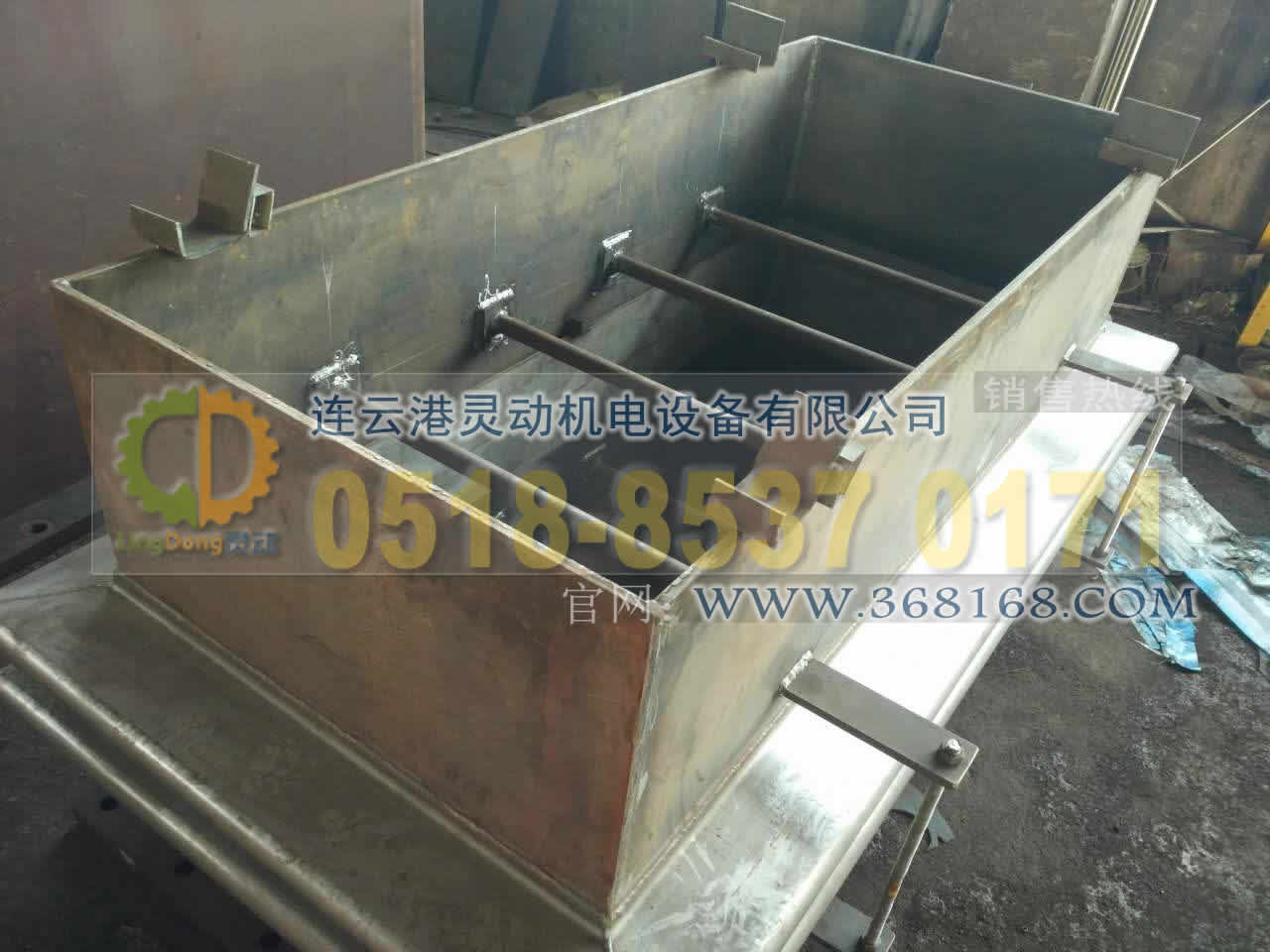 凝汽器波紋補(bǔ)償器也稱補(bǔ)償器、波紋補(bǔ)償器、膨脹節(jié)、伸縮器（伸縮節(jié)）生產(chǎn)廠家